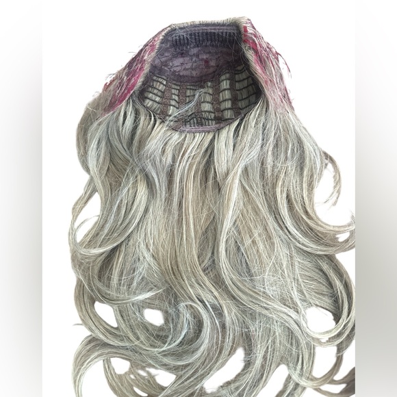 Carrie Costume (includes dress, wig, crown) - Picture 5 of 5